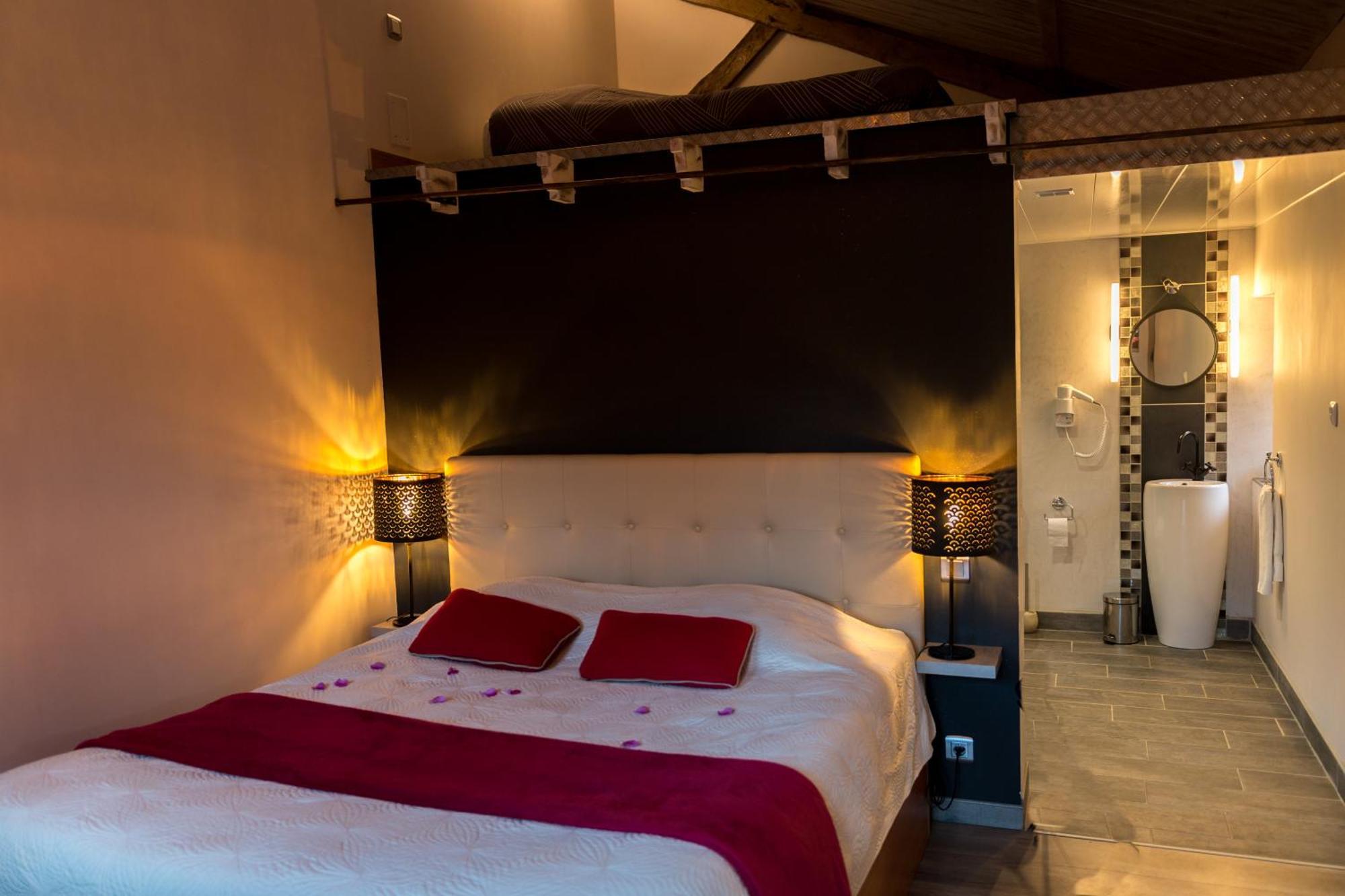 Hotel O Delices De La Monnerie Bourgnac Zewnętrze zdjęcie